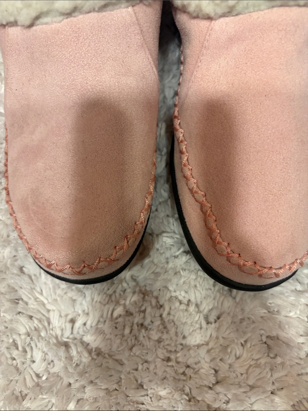 Women’s Cozy Pink Faux-Suede Slip-On Moccasins